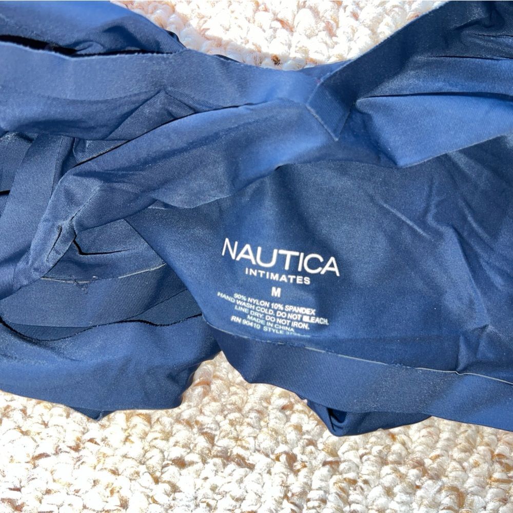 Nautica Intimates Wireless Lounge Bralette Navy Blue Seamless V-Neck Comfort Med - Picture 5 of 7